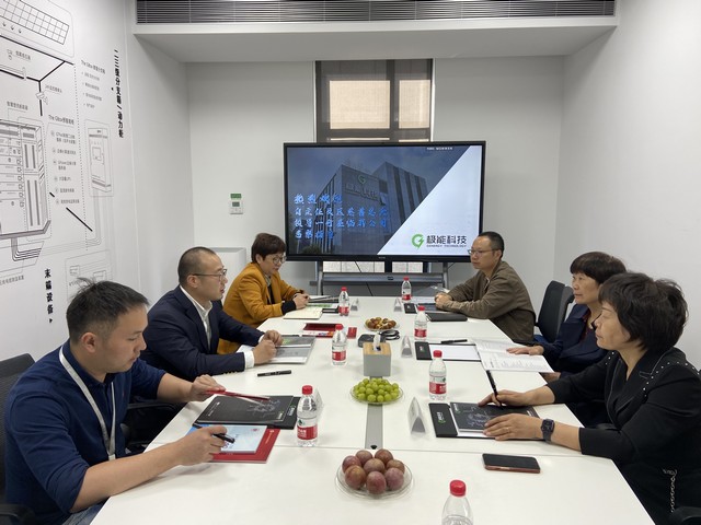 2004b164c801882179a21e2a6509128a.jpg 2004b164c801882179a21e2a6509128a.jpg