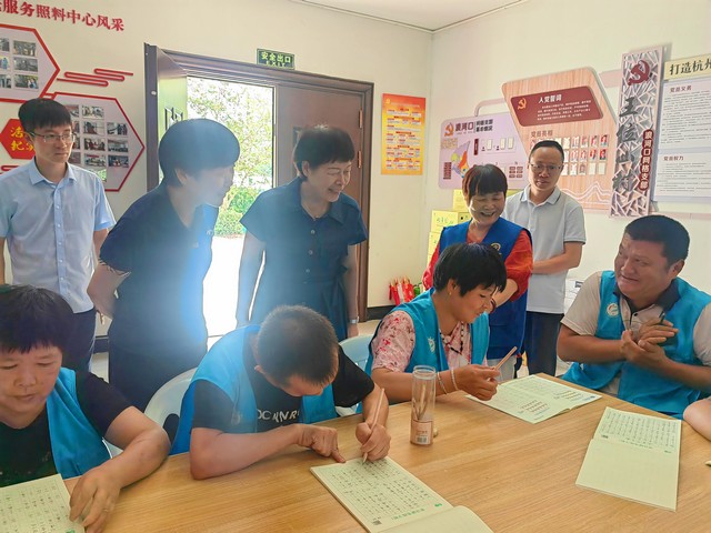 4984df9575a08ae1d9a6a5048041bc27.jpg 4984df9575a08ae1d9a6a5048041bc27.jpg